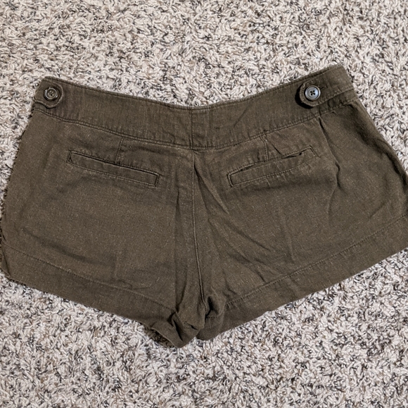 3/$15🍎Olive Green Shorts Size S - Picture 2 of 7
